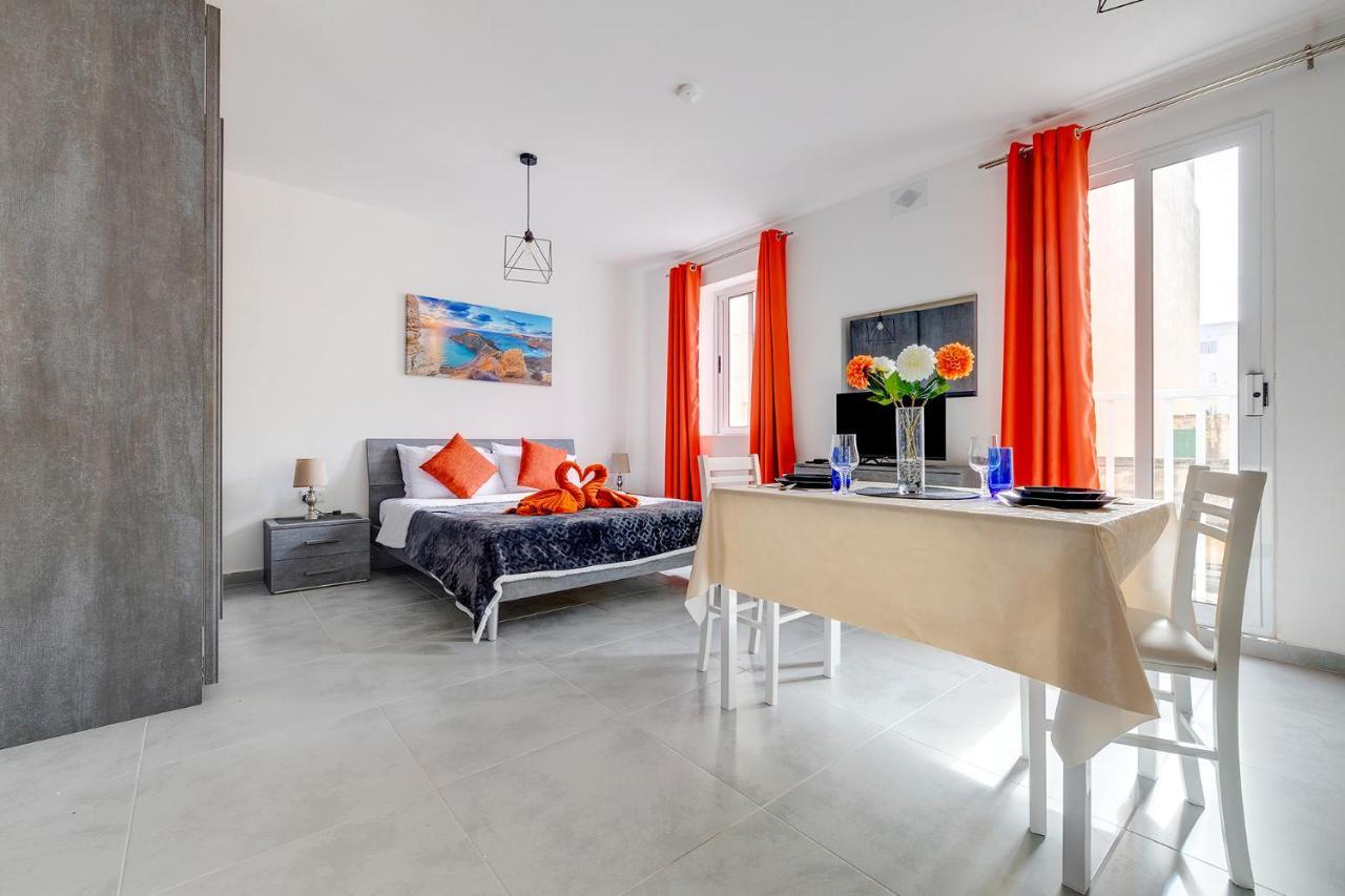 Modern Location Apartment Sliema