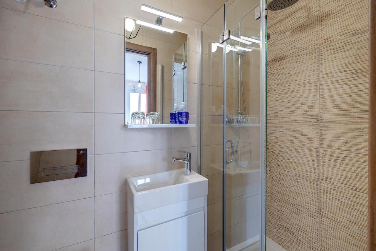 Apartment Modern Location *