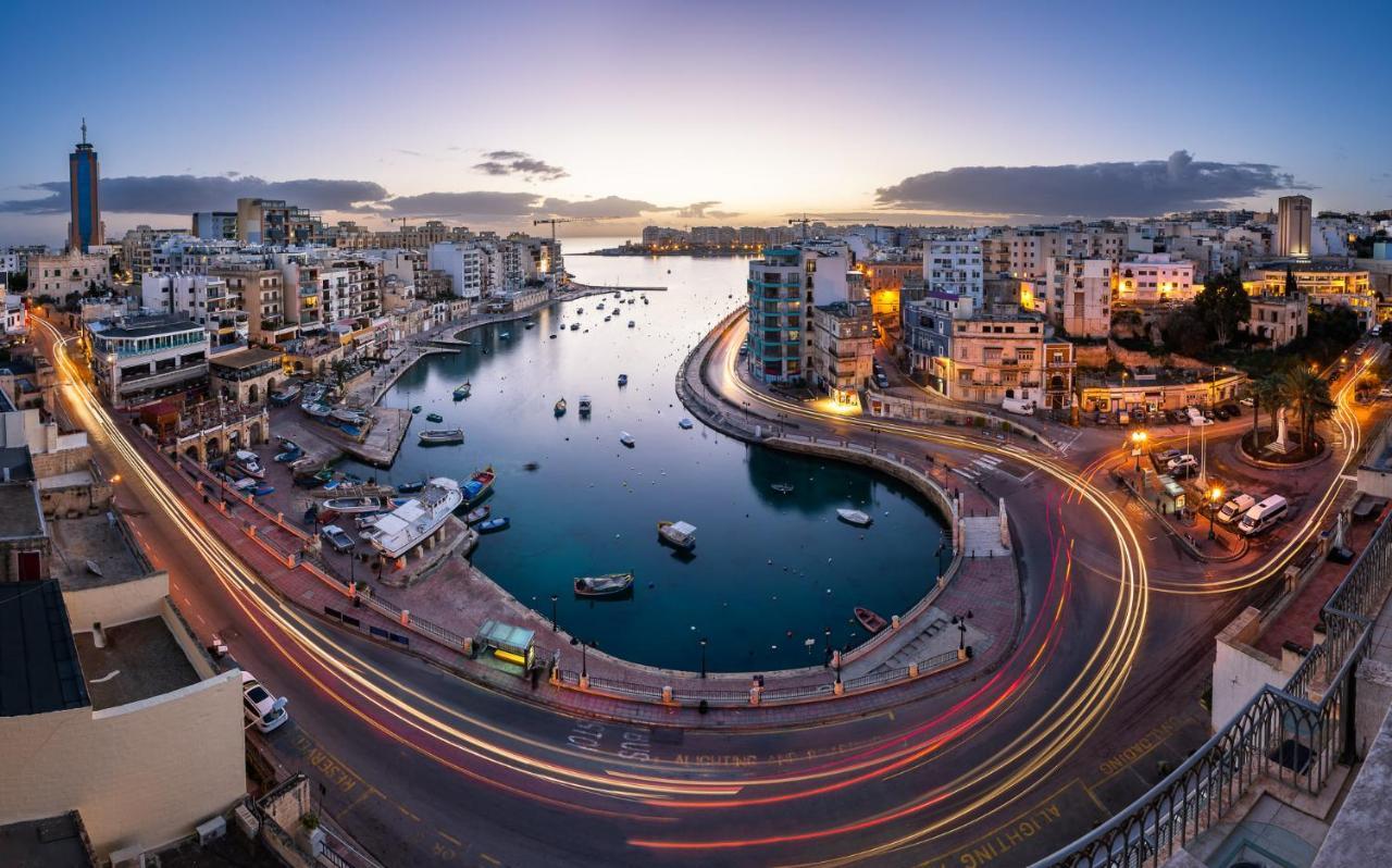 Modern Location Apartment Sliema