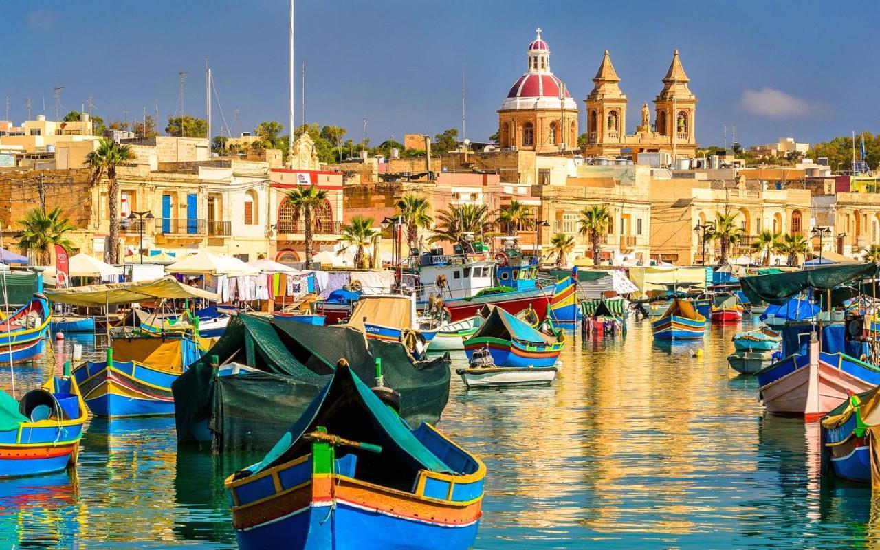 Modern Location Apartment Sliema